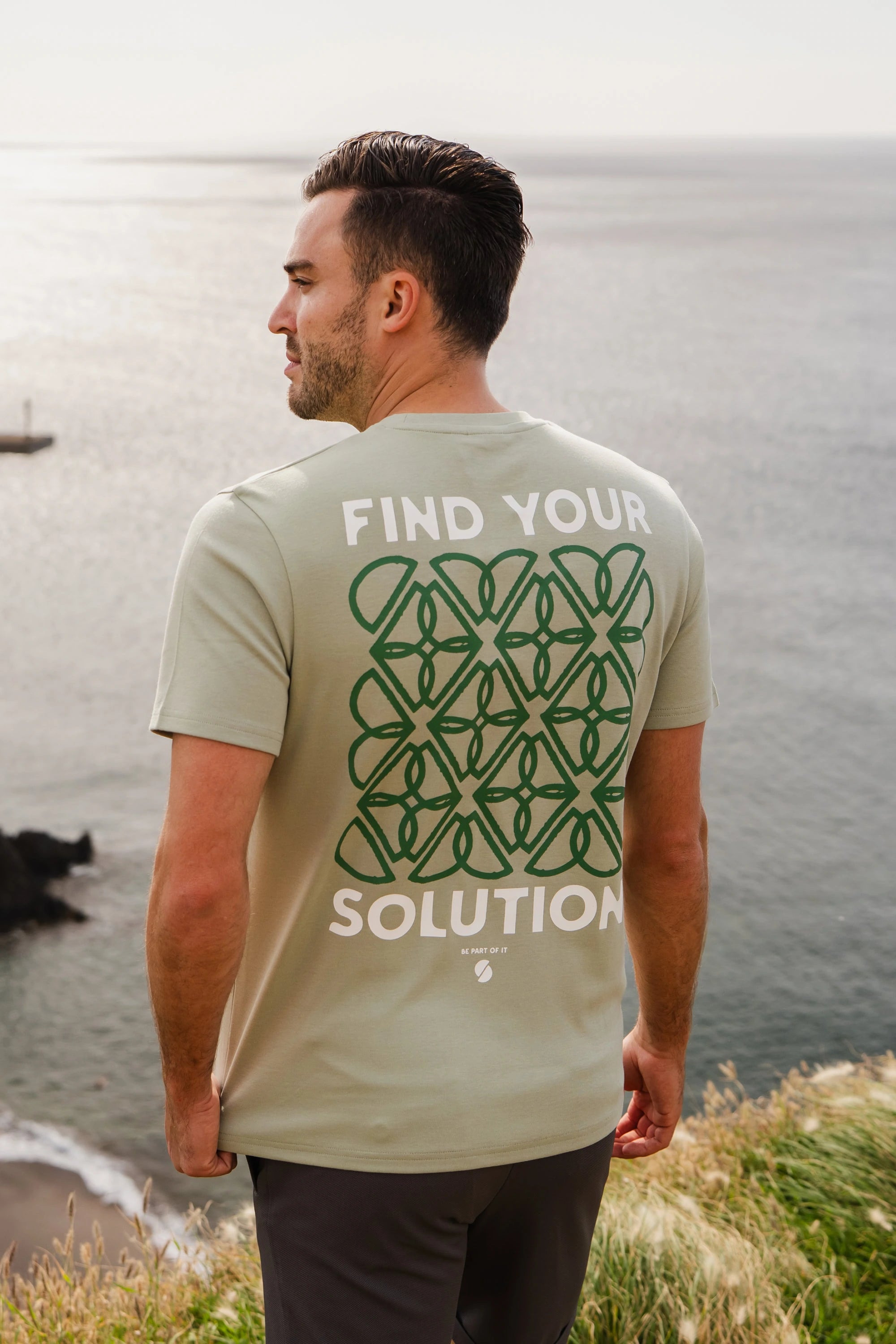 Creative Tee Raptor Green